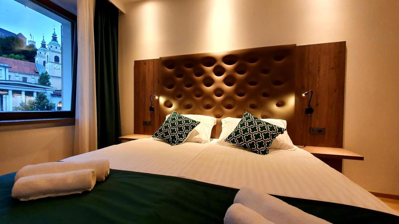 Petkovsek Rooms And Apartments ลูบลิยานา ภายนอก รูปภาพ